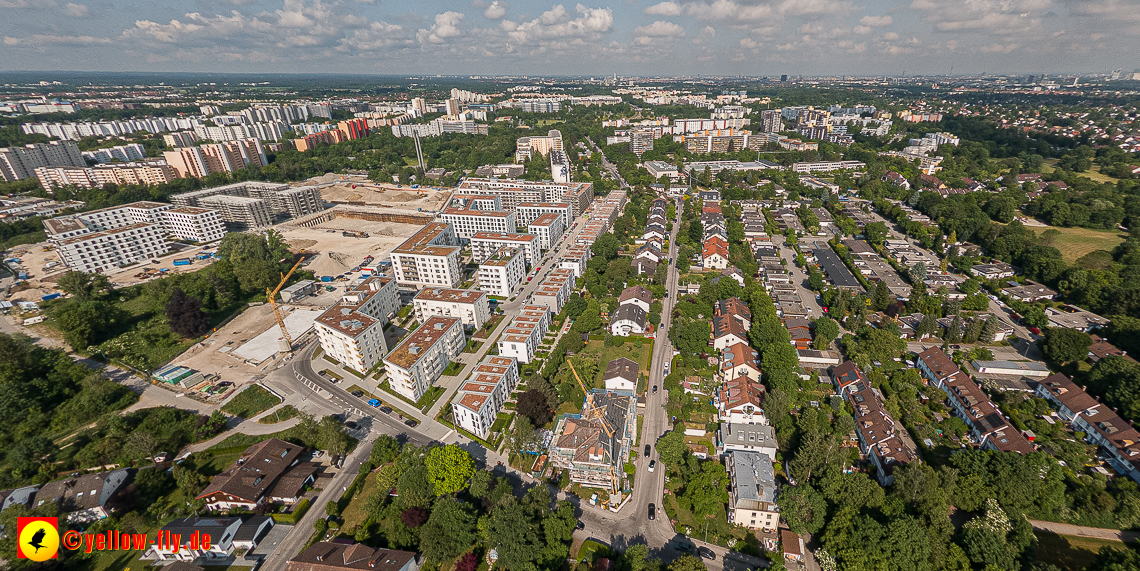 07.06.2023 - Aktuelle Luftbilder aus dem Alexisquartier und Pandion Verde in Neuperlach in München